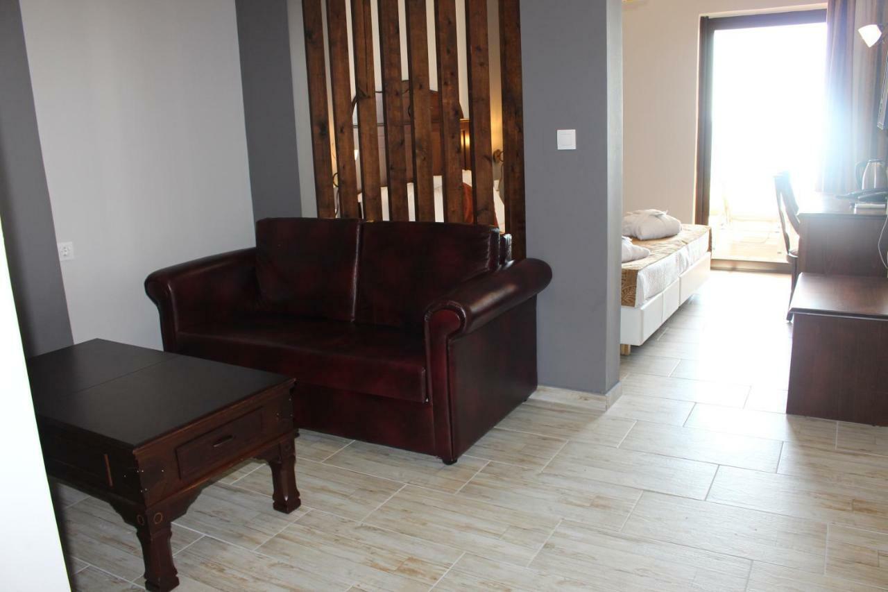 Paralia Beach Boutique Hotel Bagian luar foto