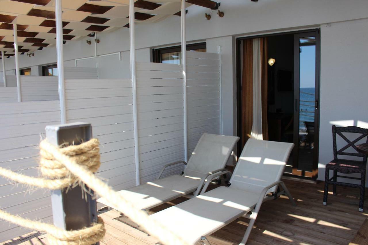 Paralia Beach Boutique Hotel Bagian luar foto